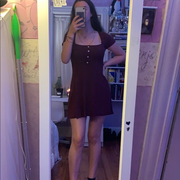 baby doll maroon dress - Picture 3 of 3